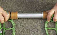 Scaffold tubes are simply pushed together to join.