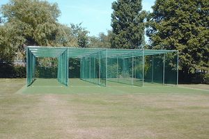 4 bay cricket cage