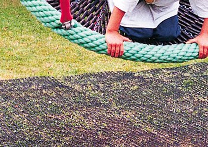 Lawnprotection grid mat Huck