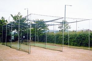 2 bay cricket cage