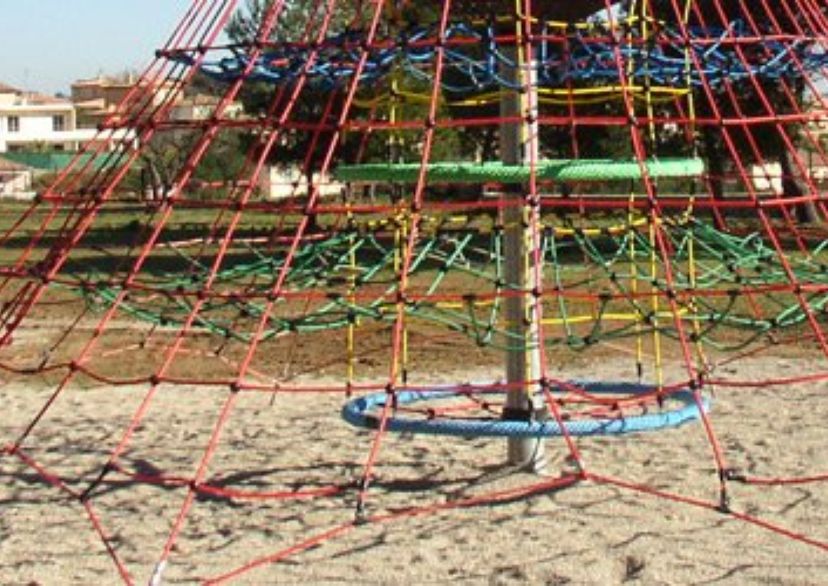 Dino 1 rope net pyramid 7