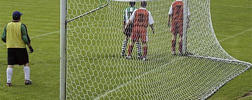 5 Tips To Set Up Football Goals For Your Garden For Maximum Fun!