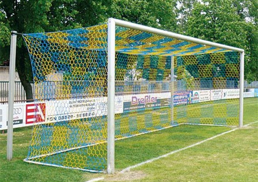 Blue and yellow chequered nets