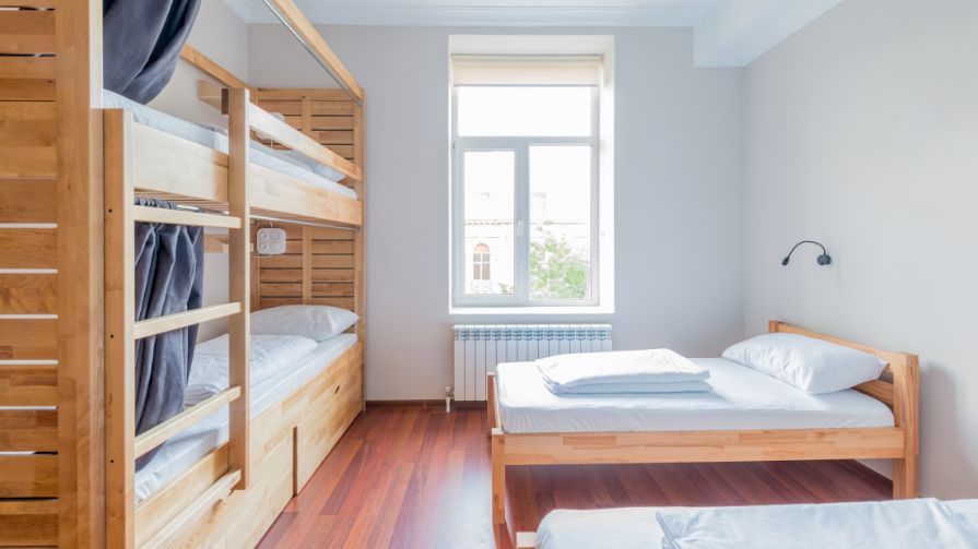 7 Tips For Bunk Bed Fall Protection & Other Bedroom Safety Measures